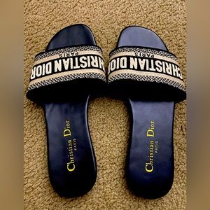 Dior Dway Slide. Size 38 (7.5).